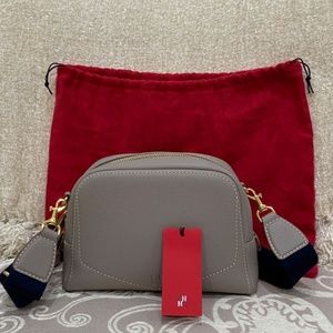 Carolina Herrera  -  A Wonderful Present!